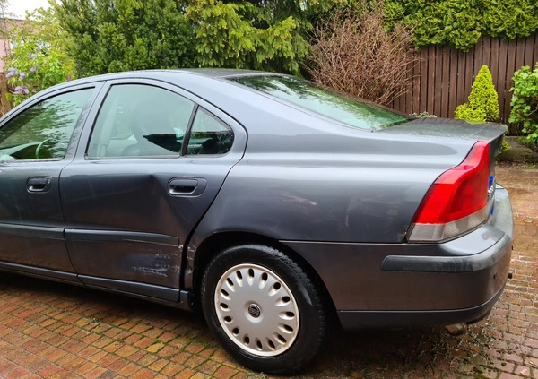 Volvo S60 cena 4200 przebieg: 446000, rok produkcji 2004 z Warszawa małe 29